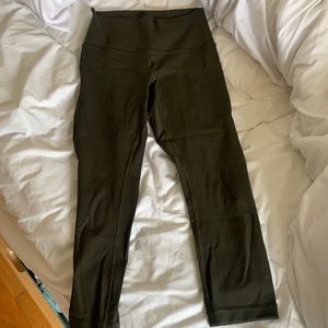 Cargo green crop leggings